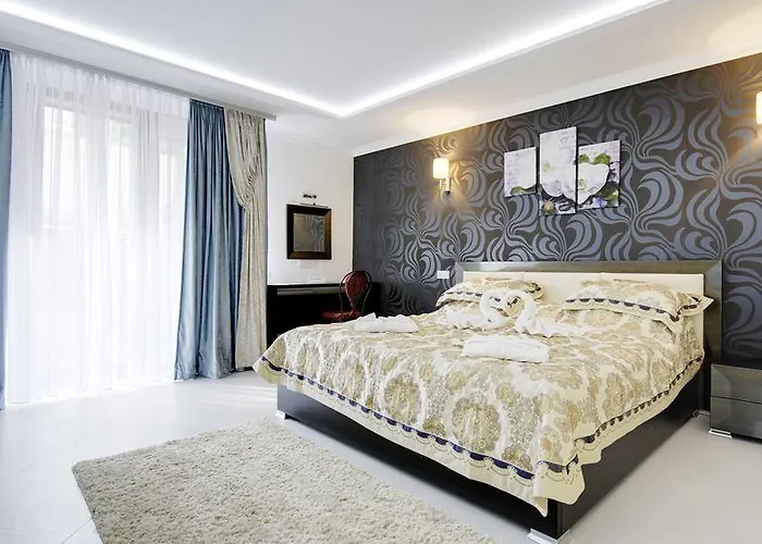 Pearl Mini-hotel Hotel