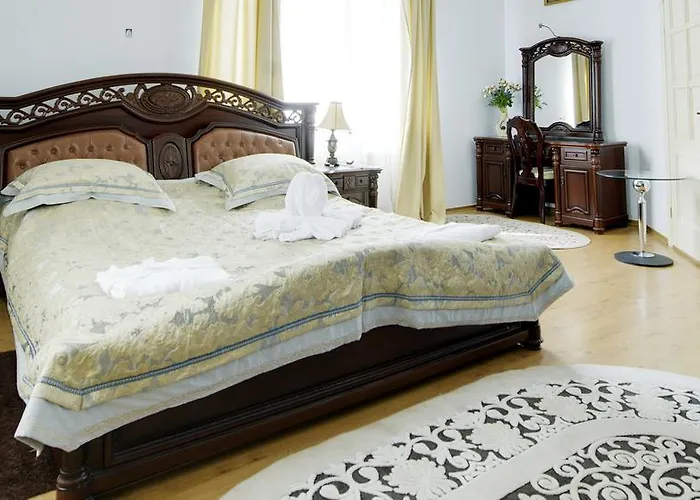 Pearl Mini-hotel 3* Odesa