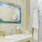 Pearl Mini-hotel Hotel