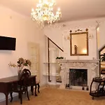 Pearl Mini-hotel Hotel