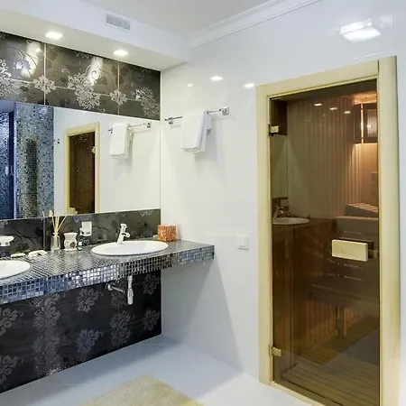 Pearl Mini-hotel 3* אודסה