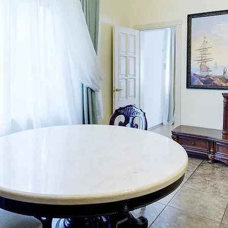 מלון Pearl Mini-hotel