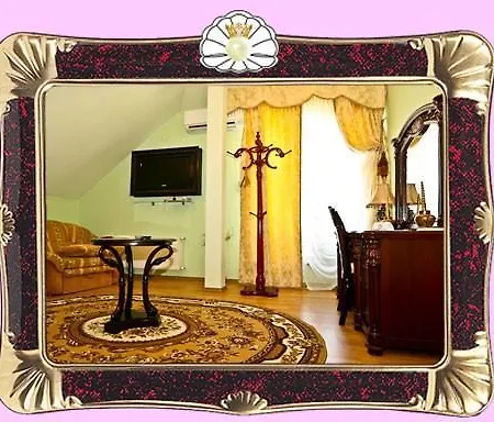 Pearl Mini-hotel 3*